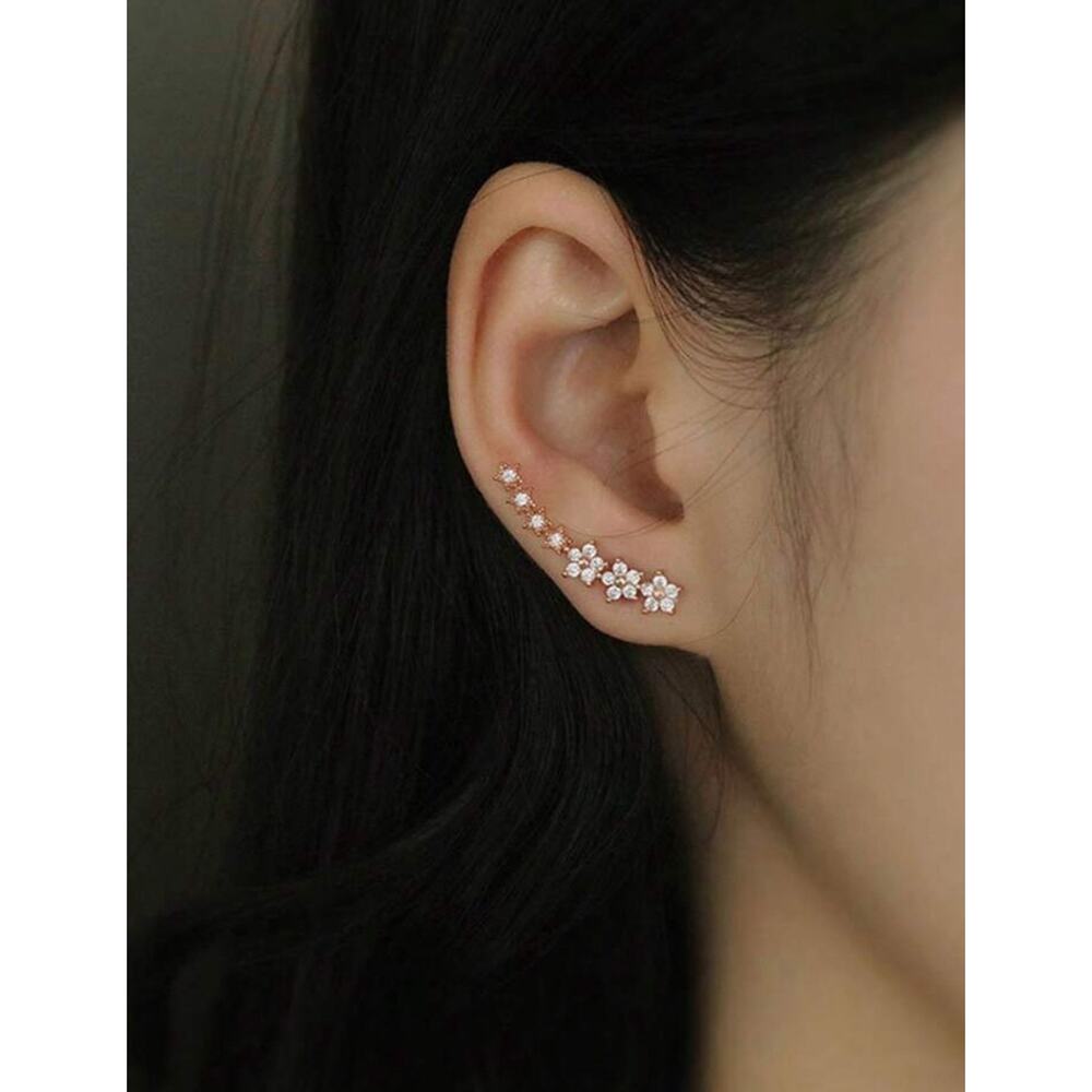 Single Row Flower And Star Stud Earrings - Chic And Stylish, Hypoallergenic